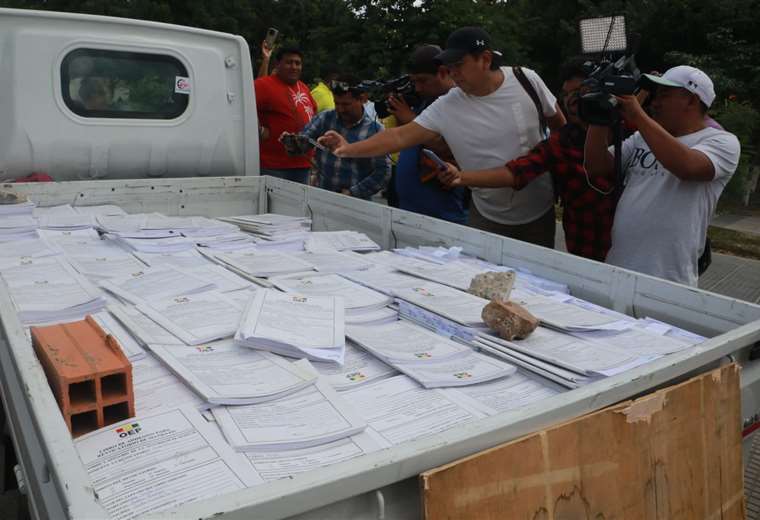 ¿Cómo responde la Alcaldía tras conocer que desistieron del revocatorio al alcalde Jhonny Fernández?