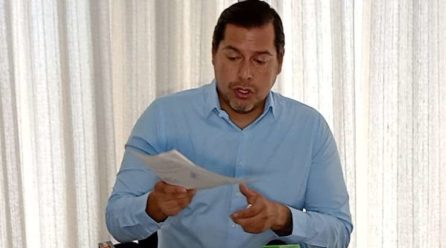 Traslado de Camacho a Santa Cruz: ¿qué dice la defensa del gobernador electo?