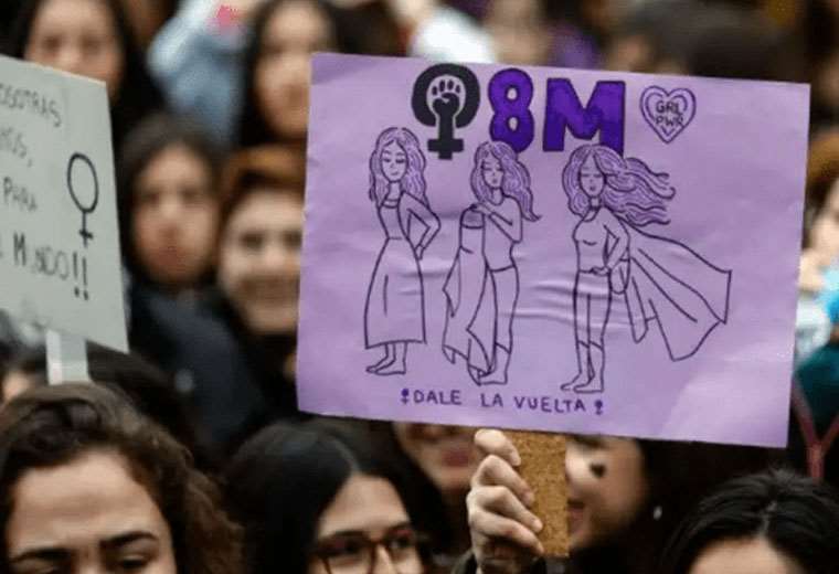 Expresidentes rinden su homenaje a las mujeres y destacan su lucha constante por la igualdad