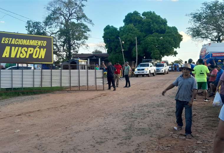 Empresarios deslindan responsabilidades por choferes varados en Paraguay, dicen que «cumplen con las normas laborales»