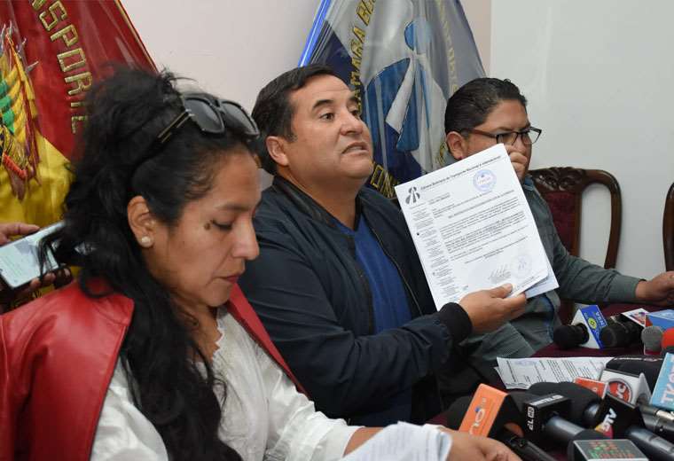 Transporte pesado ratifica bloqueos: “¿Presidente, nosotros, no somos pueblo?”