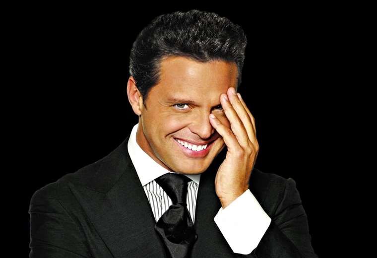 Fans de Luis Miguel se sienten estafados, no le devuelven el dinero de sus entradas