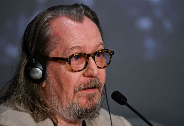 Gary Oldman se declara «hipercrítico» de su trabajo tras ofender a fans de «Harry Potter»