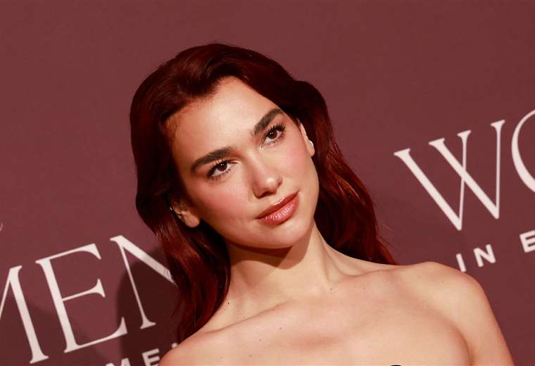 Estrella del pop Dua Lipa denuncia en Instagram el «genocidio» en Gaza