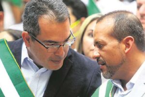Camacho acusa a Aguilera de «entregar la autonomía al MAS» tras pérdida de poder de Creemos en la Asamblea Legislativa