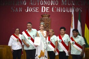 Miss Santa Cruz recibió el cariño y distinciones de los josesanos