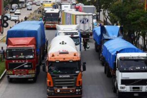 En Cochabamba se desarrolla el ampliado del transporte pesado