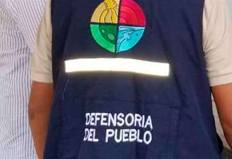 Defensoría del Pueblo advierte riesgo de la democracia en Bolivia