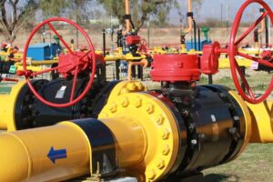 Argentina suscribió adenda para comprar gas boliviano por dos meses