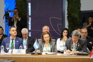 Argentina propuso a países del Mercosur modernizar la integración regional y acabar con las barreras arancelarias