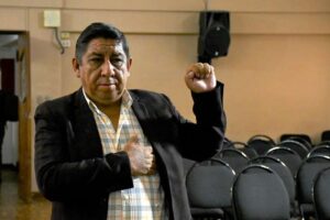 Posesionan a Juan Miguel Quiroz como nuevo director ejecutivo del Senasag
