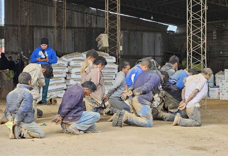 Aprehenden a otros 26 avasalladores; son acusados de secuestrar a los trabajadores de Santa Rita