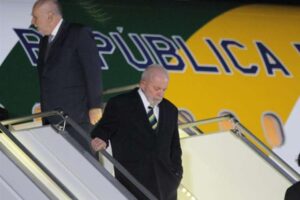 Lula Da Silva llegó a Santa Cruz