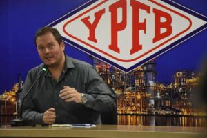 Presidente de YPFB califica el bloqueo de la refinería de Palmasola como un acto político