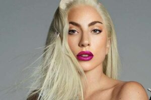 Lady Gaga adopta un nuevo cachorro tras el secuestro de sus perros