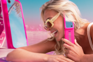 Ya llegó el Barbie Phone, el celular inspirado en la muñeca más famosa del mundo