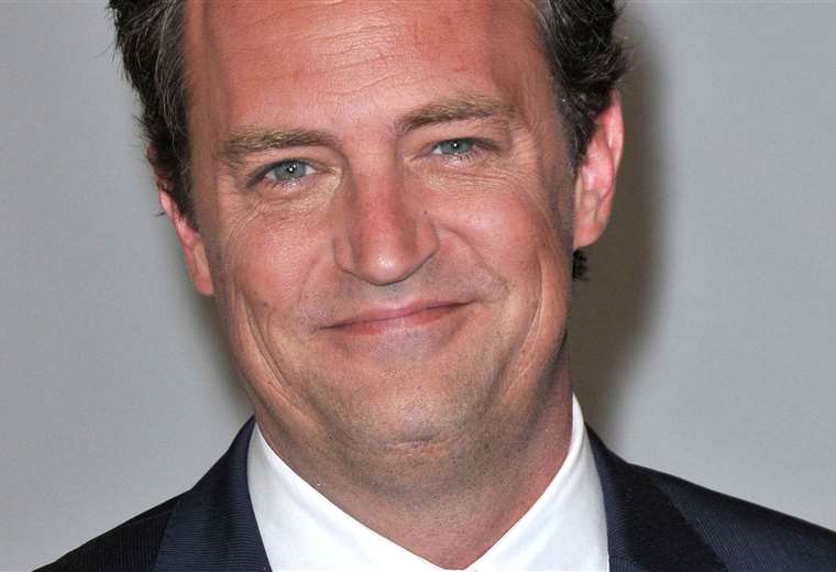 Acusan a cinco personas por la muerte por sobredosis del actor Matthew Perry