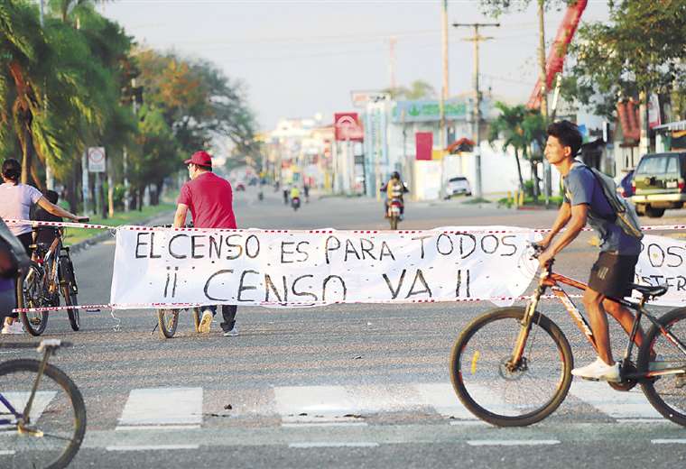 Santa Cruz rechaza consulta para definir redistribución de escaños