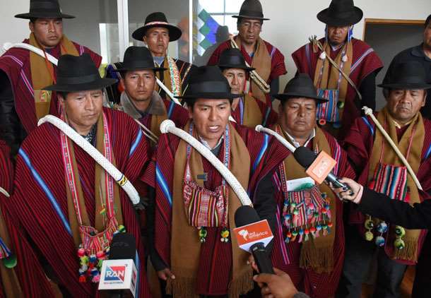 Campesinos ratifican bloqueo de carreteras desde el lunes “hasta que renuncien Arce y Choquehuanca”