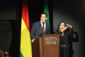 En la inauguración de Expocruz destacan el modelo cruceño y exigen frenar los avasallamientos