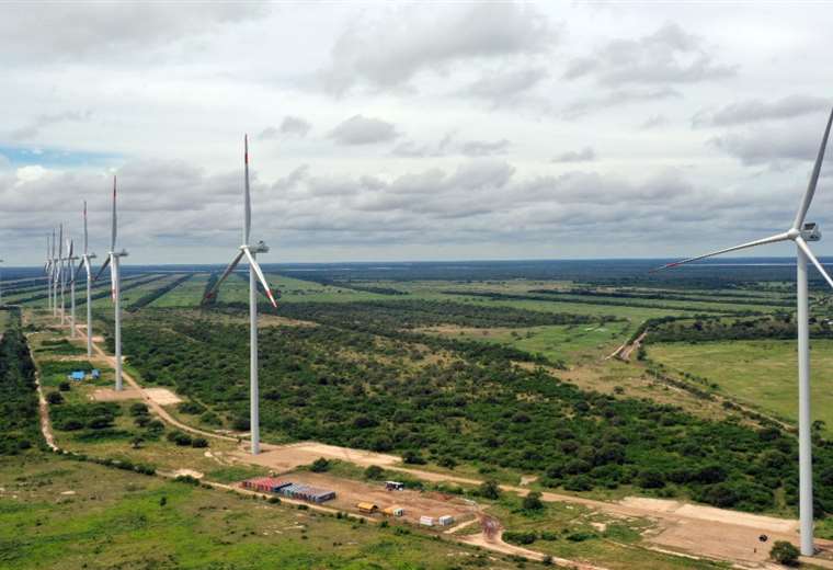 Relanzan convocatoria de consultoría para proyecto eólico de 160 MW en Santa Cruz