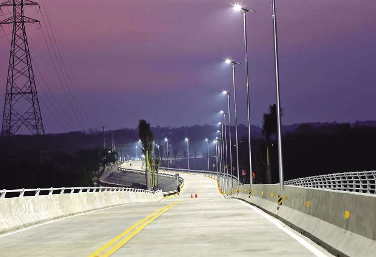 Todo listo para la apertura del puente Urubó Village