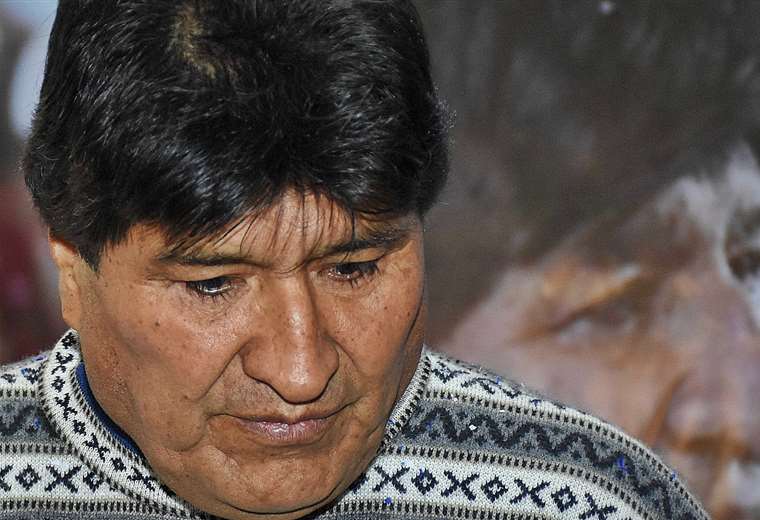 Fiscalía cita a Evo Morales para que declare por el caso estupro el 10 de octubre