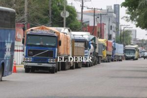 La ANH incrementa volumen para atender demanda de combustible y reducir colas en surtidores