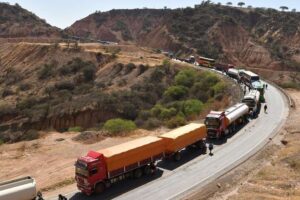 Fedeple: Lecheros de Cochabamba van perdiendo 125.000 litros por bloqueos