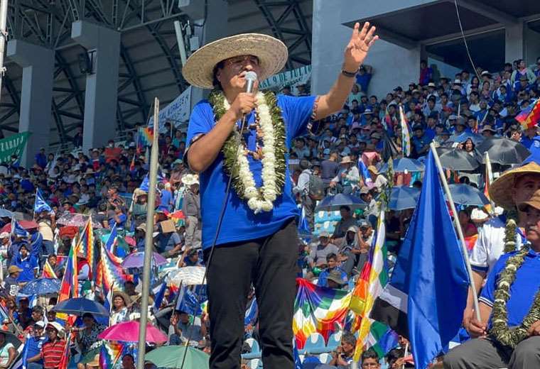 El MAS evista marcha a Cochabamba para reunión en Lauca Ñ, que «dará sorpresas»