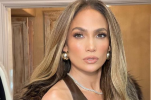 Jennifer Lopez revela con quién pasará Navidad tras su divorcio de Ben Affleck