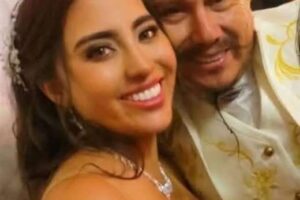 “Si supieras cuánto te he esperado”: Elmer Hermosa le cantó a su esposa el día de su boda