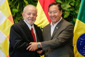 Arce y Lula analizan la construcción de una segunda planta de urea y la exportación de electricidad