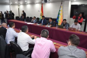 Aceite: Inicia la reunión y Gobierno propone que Emapa sea vendedor mayorista