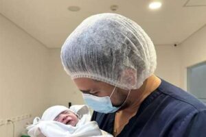 Marco Antelo celebra la llegada de su segundo hijo, Sebastián Antelo Angus